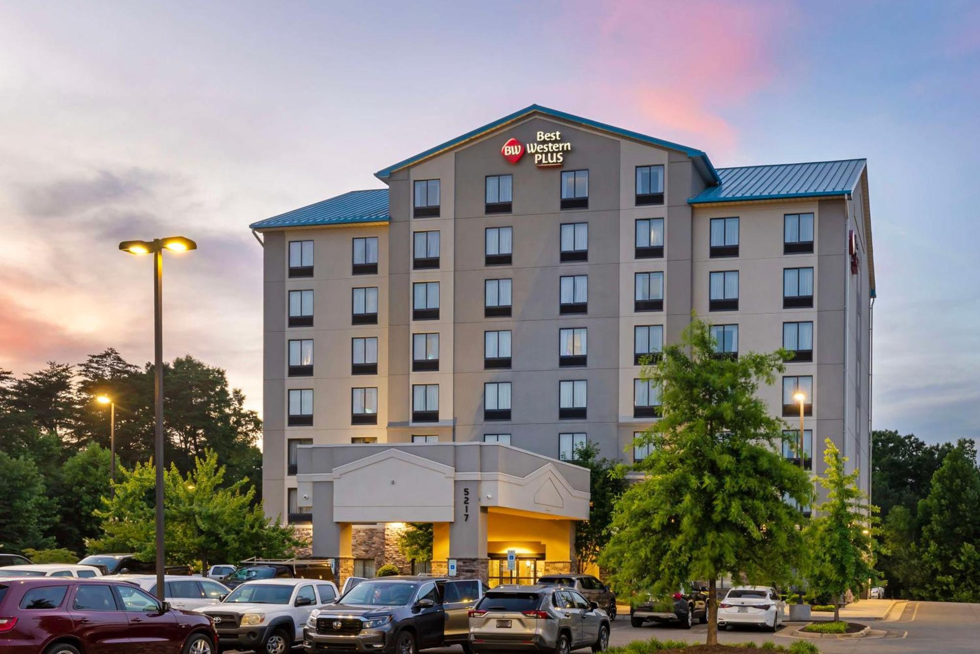Best Western Plus Thornburg Inn & Suites Zewnętrze zdjęcie